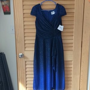 J. Taylor sparkle prom/ wedding dress, 6